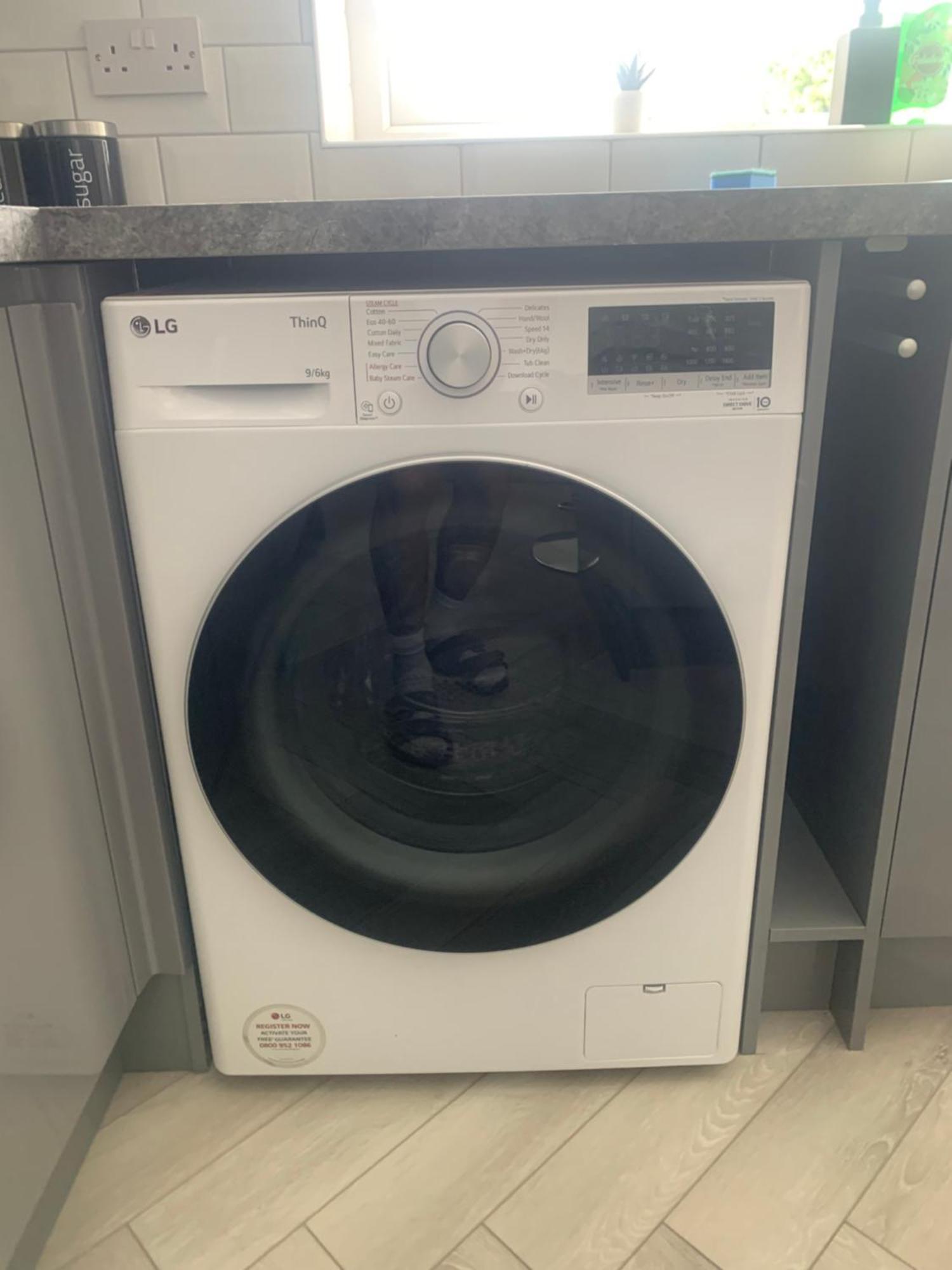 Newly Renovated, Modern 3 Bed Apartment 워머슬리 외부 사진